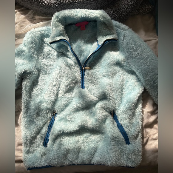 Lilly Pulitzer fuzzy quarter zip pullover with kangaroo pocket - Picture 2 of 2